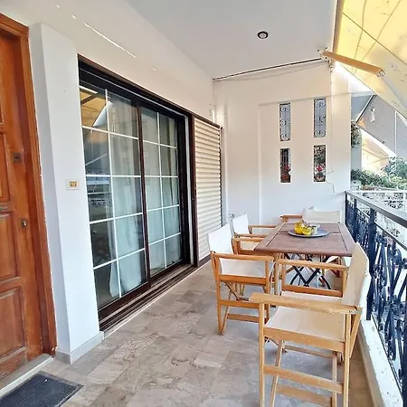 Corinth Maisonette - Building A Apartment *
