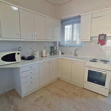 Corinth Maisonette - Building A Apartment *
